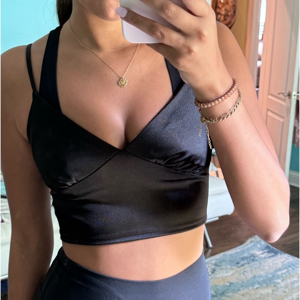 Silk crop top from boutique 
Size small